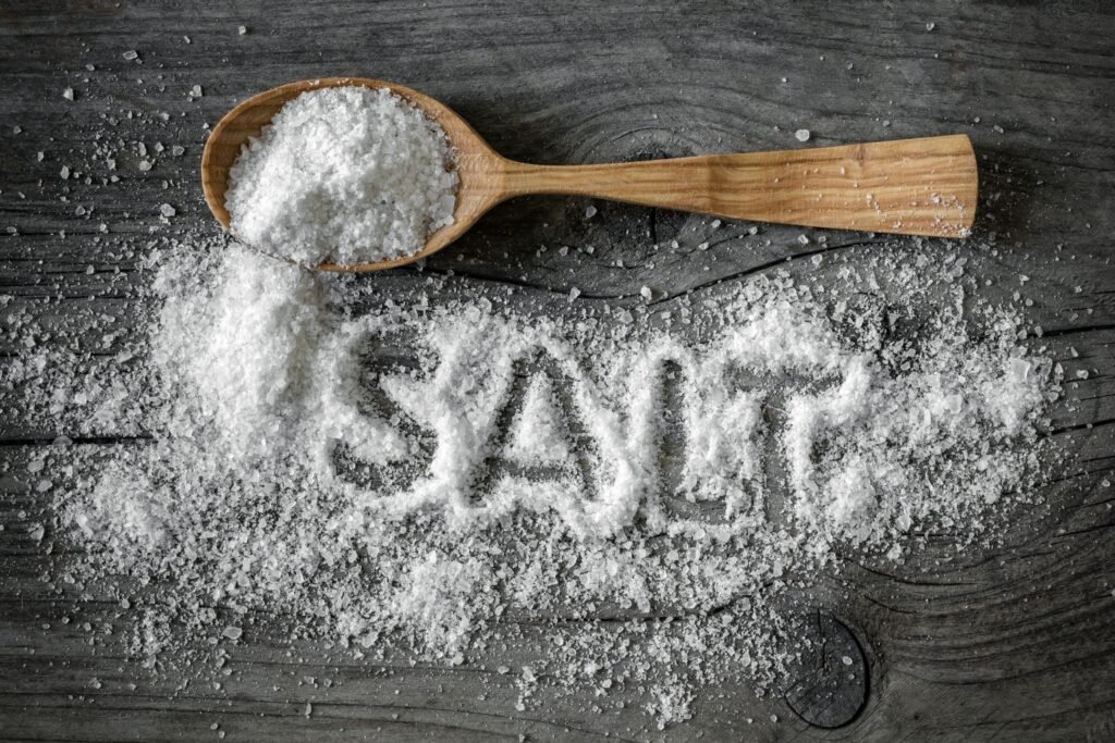Salt disrupts gut microbiota and increases intestinal permeability